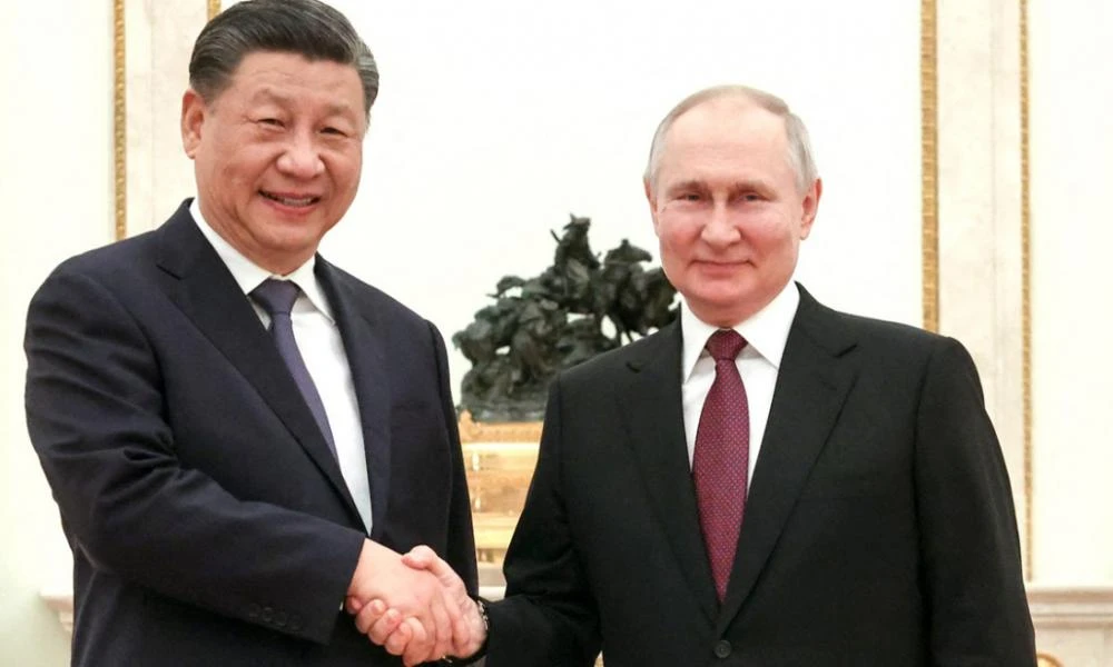 Πούτιν: Χαιρετίζει την «ειλικρινή επιθυμία» του Πεκίνου να βοηθήσει στην επίλυση της κρίσης στην Ουκρανία